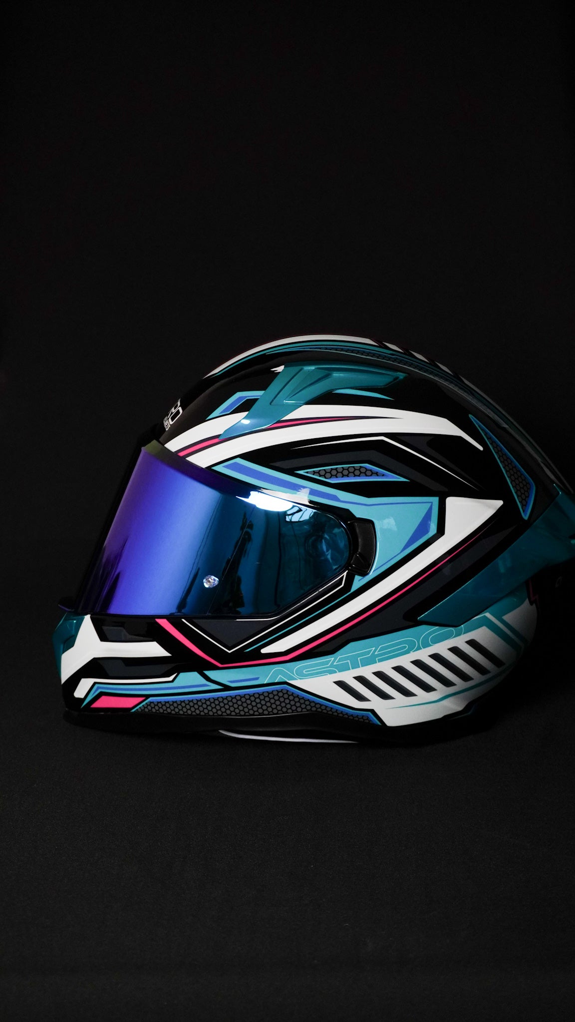 CASCO ASTRO HELMETS ¨QUANTUM ¨