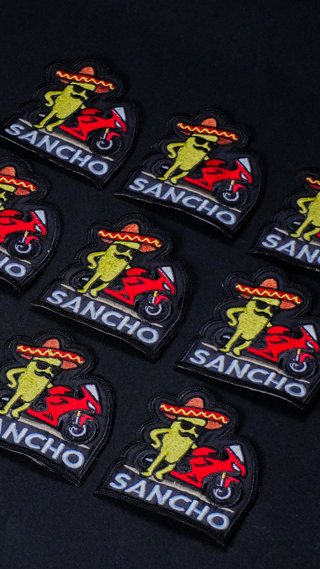 PARCHES PARA CHAMARRA ¨SANCHO BANANA¨( POR PIEZA )
