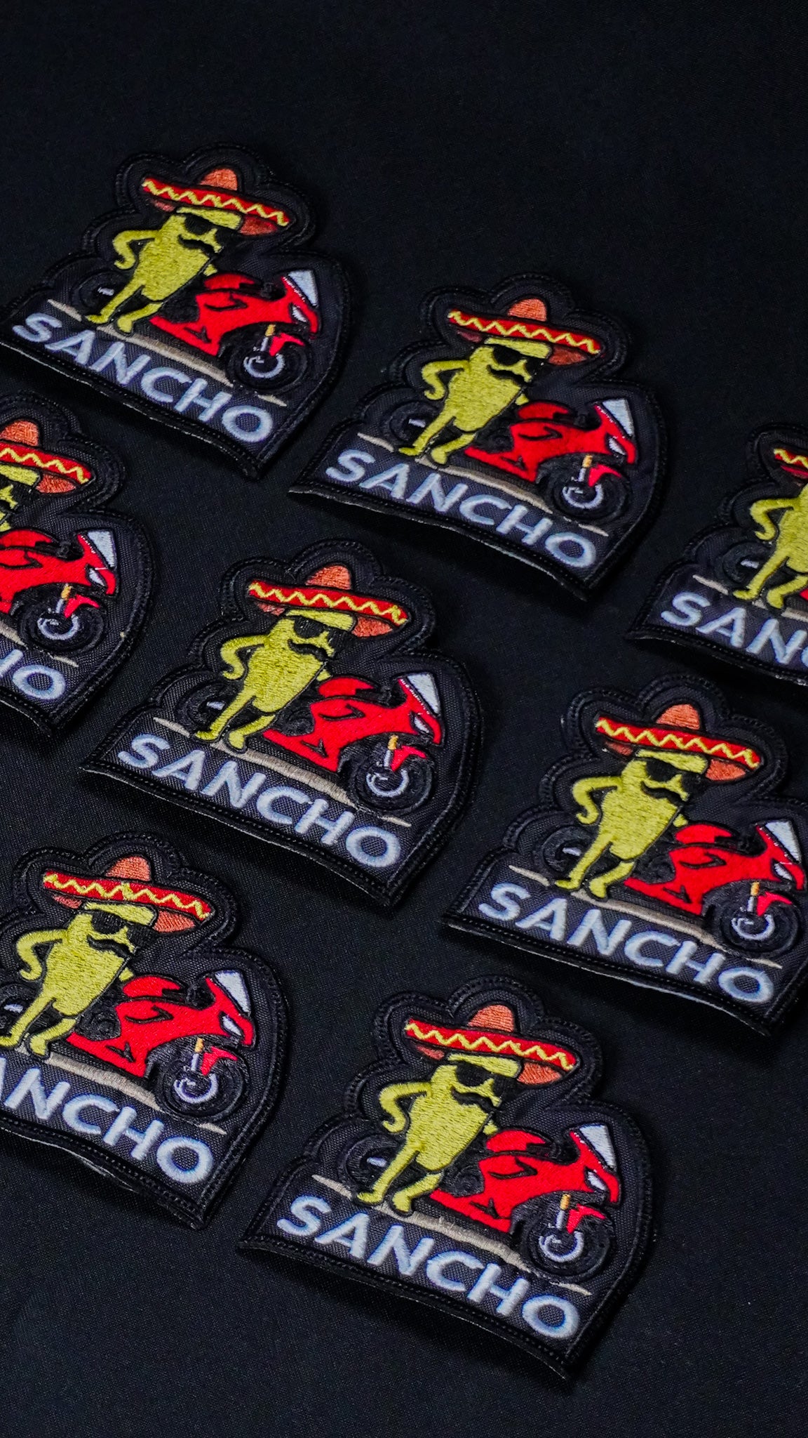 PARCHES PARA CHAMARRA ¨SANCHO BANANA¨( POR PIEZA )